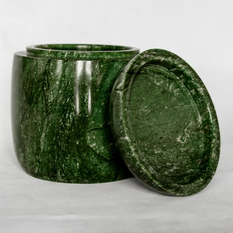 Marble Finish Classic Cremation Fit Capacity of the Urn for Ashes