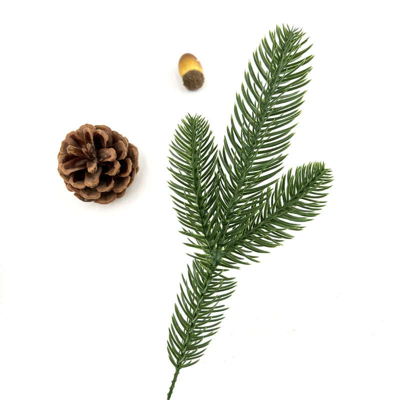 

Simulated Christmas three-pronged Pine Branches Circle Ornaments Artificial Plant Garden Decoration Craft Accessories Room Decor