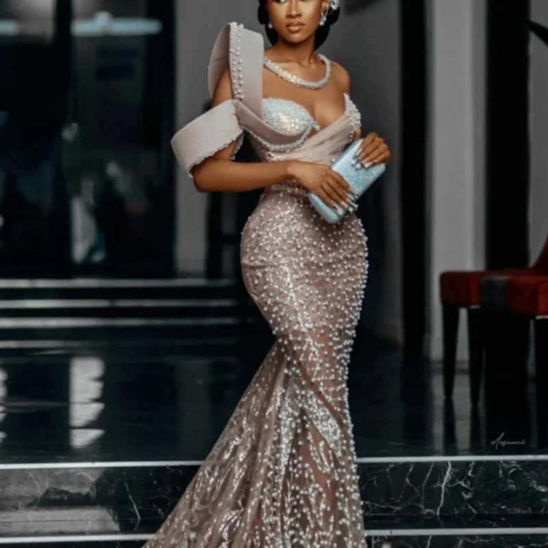 

Mermaid gown Sexy Deep v sleeveless ball gown Sparkling pearl cocktail dress