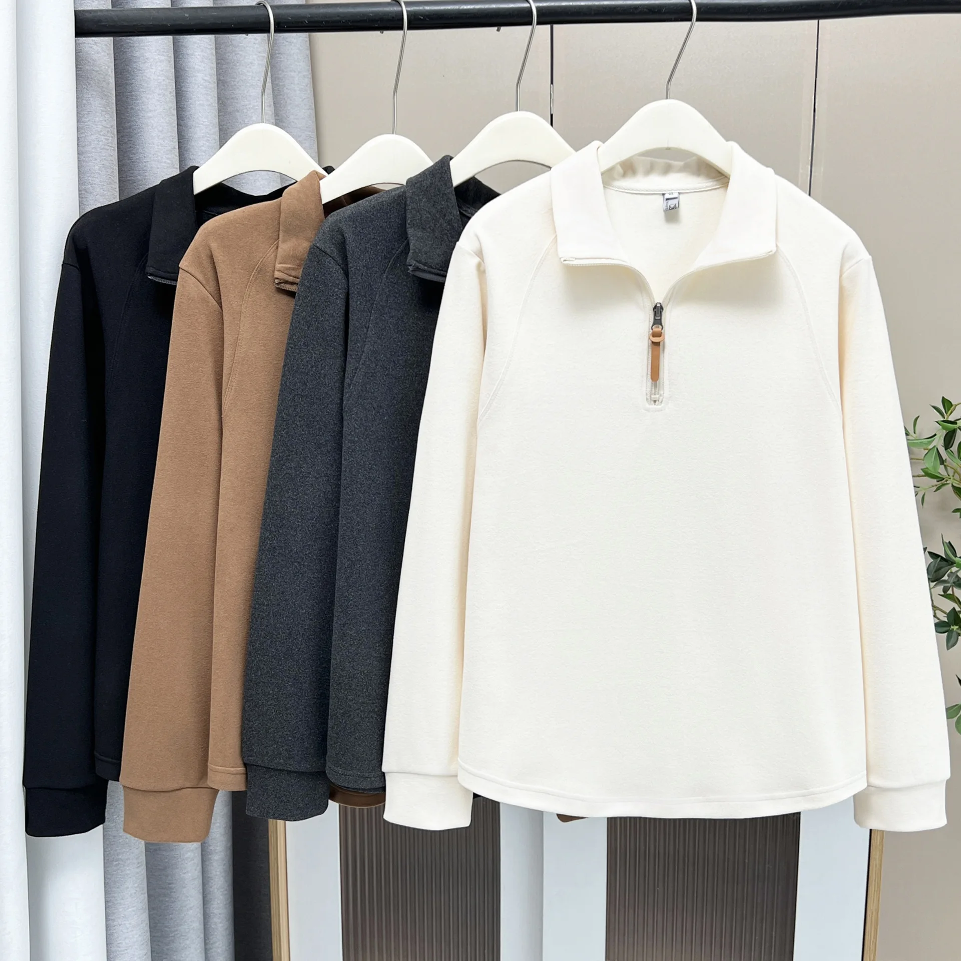 XXXXL Fashion Plus Size Women's T-Shirt New Autumn And Winter Casual Thickened DE Velvet Warm Zipper Collar Tops 2562