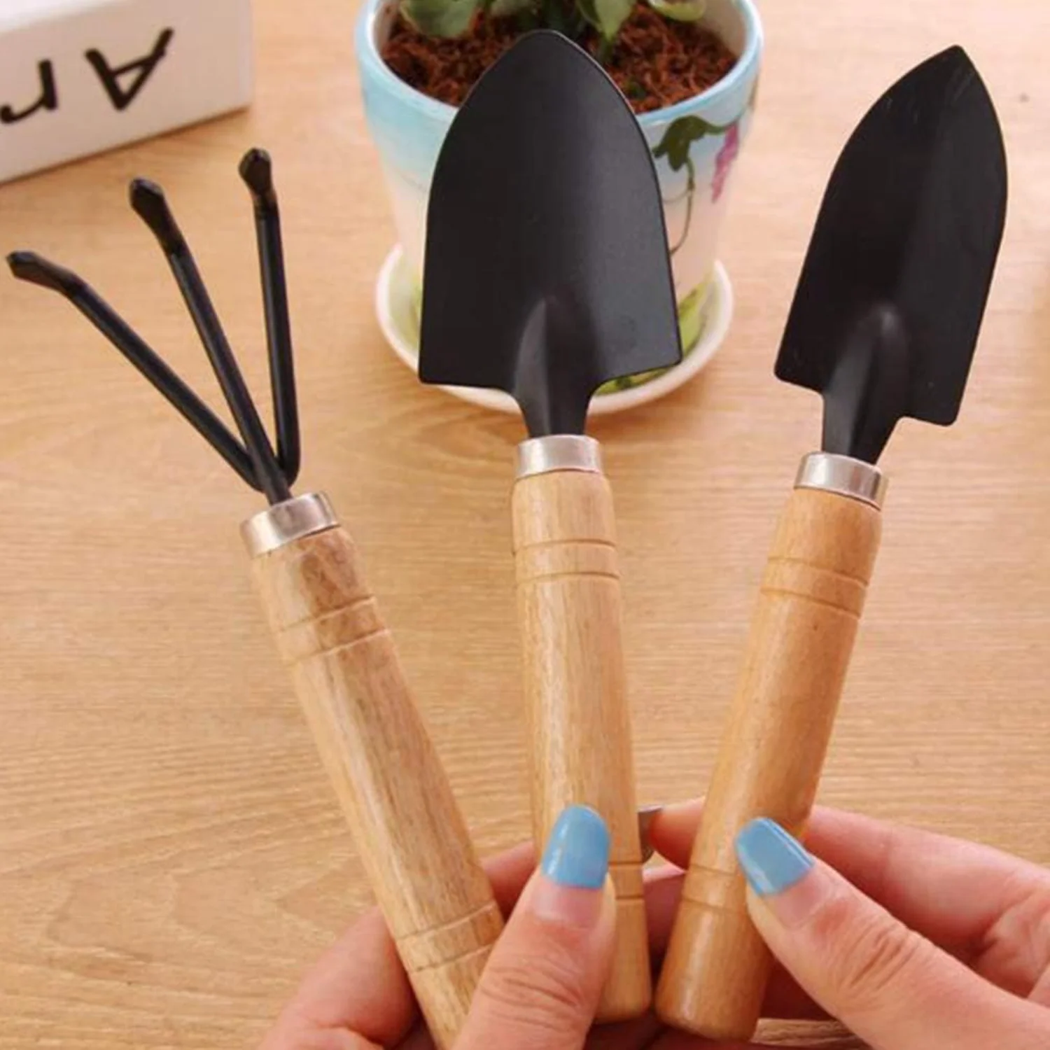 6 Sets lady tools ladies suits womenu2019s suits  tools garden trowels hand tool gardening tools for women Rake Spade Shovel ga 2
