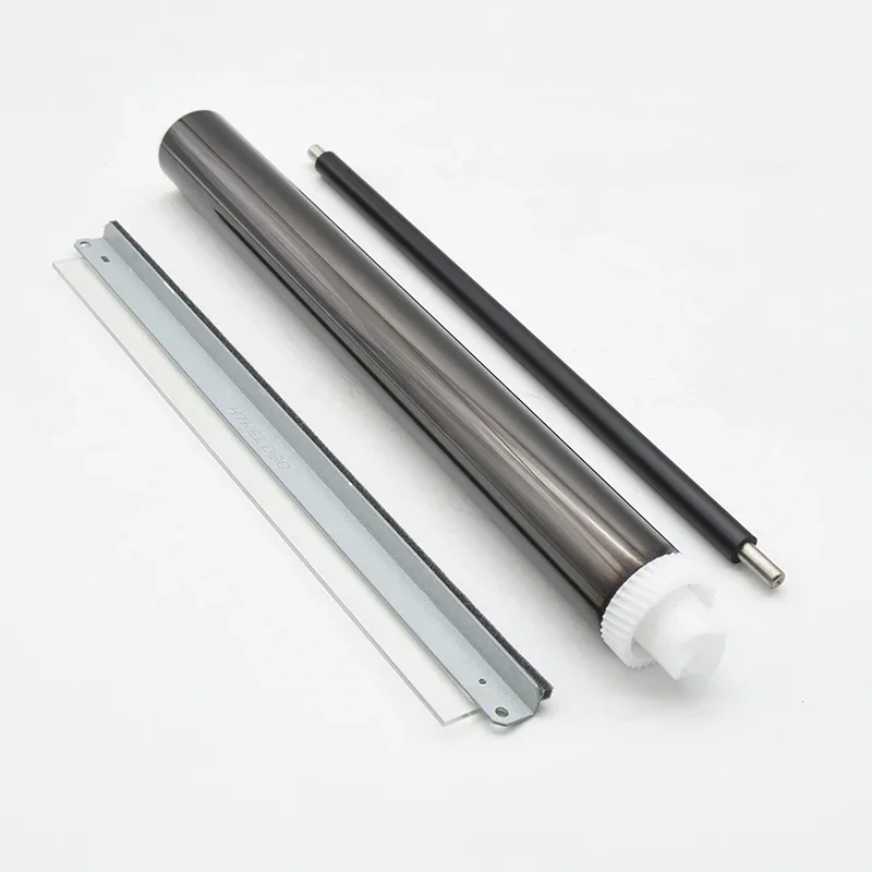 

1 шт. новый оригинальный Фотобарабан Dk3130 + чистящее лезвие + ПЦР для копировального аппарата Kyocera FS2100 FS4100 FS4200 M3550 M3560 P3045 P3050 P3055 P3060