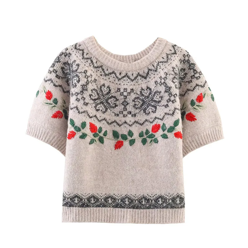 Chic Fashion Jacquard Embroidery Knitted Sweater Women 2025 New Short Sleeve Women's Casual Knitwear Pullover Tops