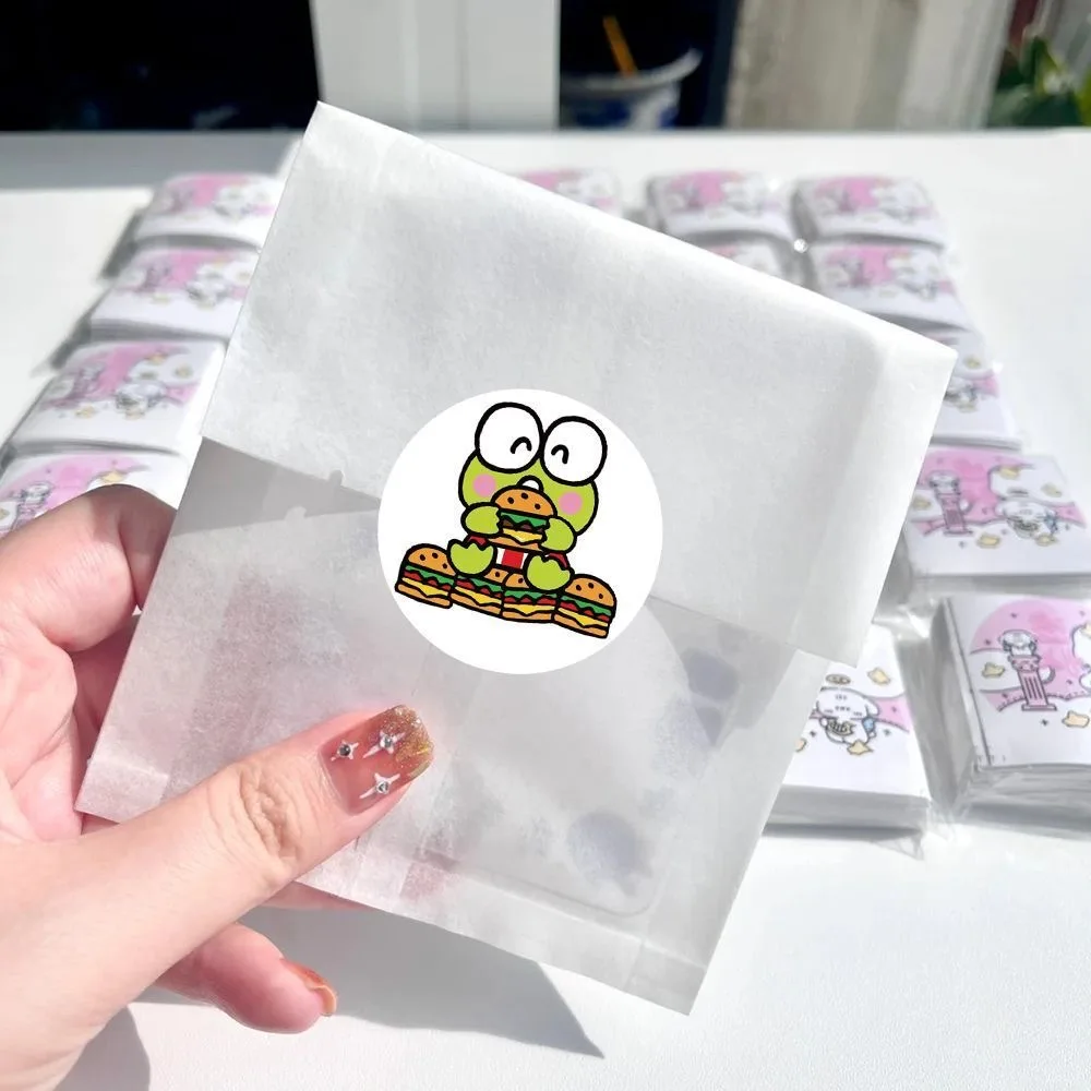 500Pcs/Roll Sanrio KeroKero Keroppi 씰링 스티커 귀여운 개구리 롤 데칼 DIY 수하물 전화 기타 스크랩북 방수 스티커