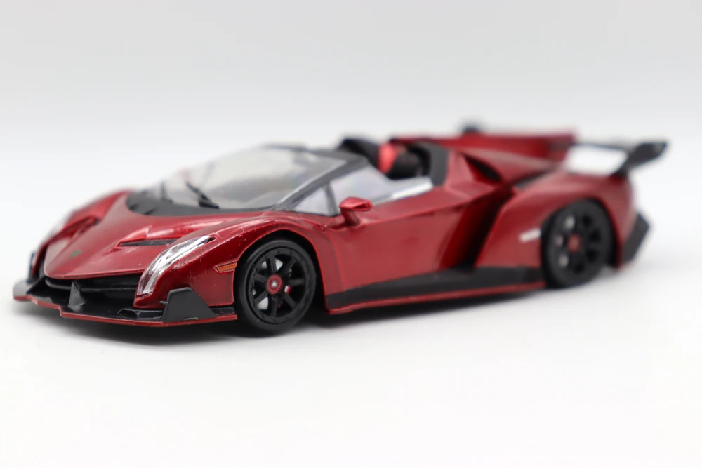 Новинка, модель автомобиля в масштабе 1/43, Veneno Roadster 2013, литой игрушечный автомобиль из сплава, коллекционный подарок