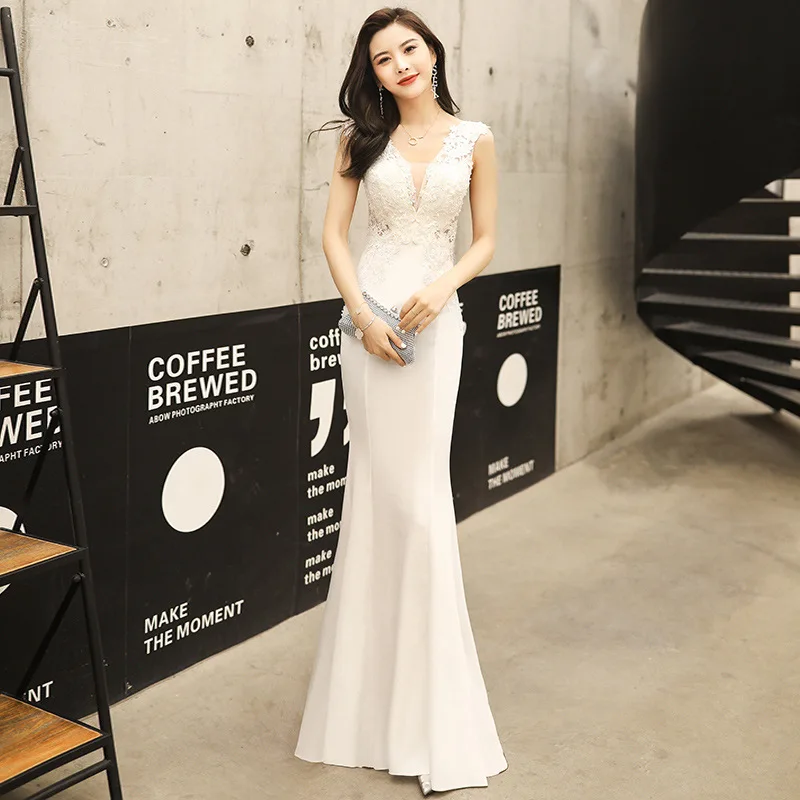 

White Mermaid Evening Gowns Long Women Formal Dress Elegant Party V-Neck Lace Appliques Zipper Sexy Vestidos De Fiesta 2023