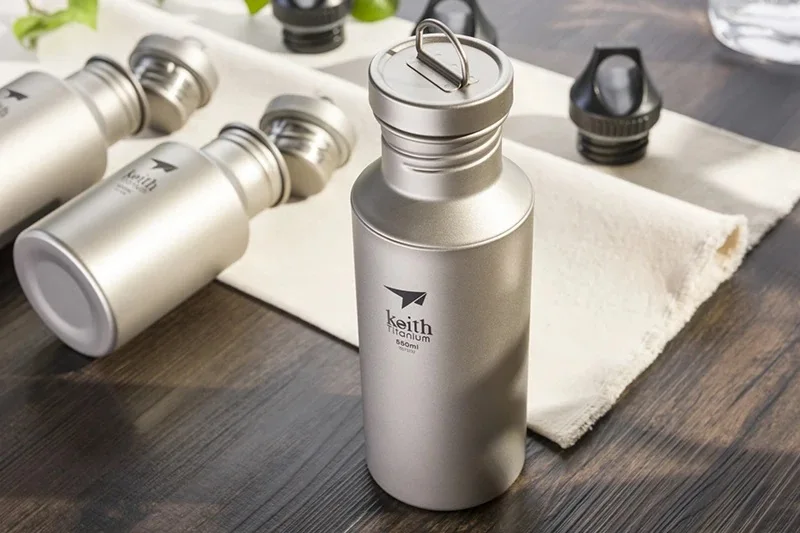 Description Picture 6 of itemKeith Lightweight Titanium Water Bottle Outdoor Sport Picnic Travel Camping Bottle Leak-proof with Bag 400ml / 550ml /700ml