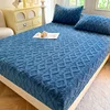 Coral Velvet Bedsheet Bedspread Milk Velvet Mattress Protective Cover Winter Plush Insulation Bedspread Single Queen King Size 3