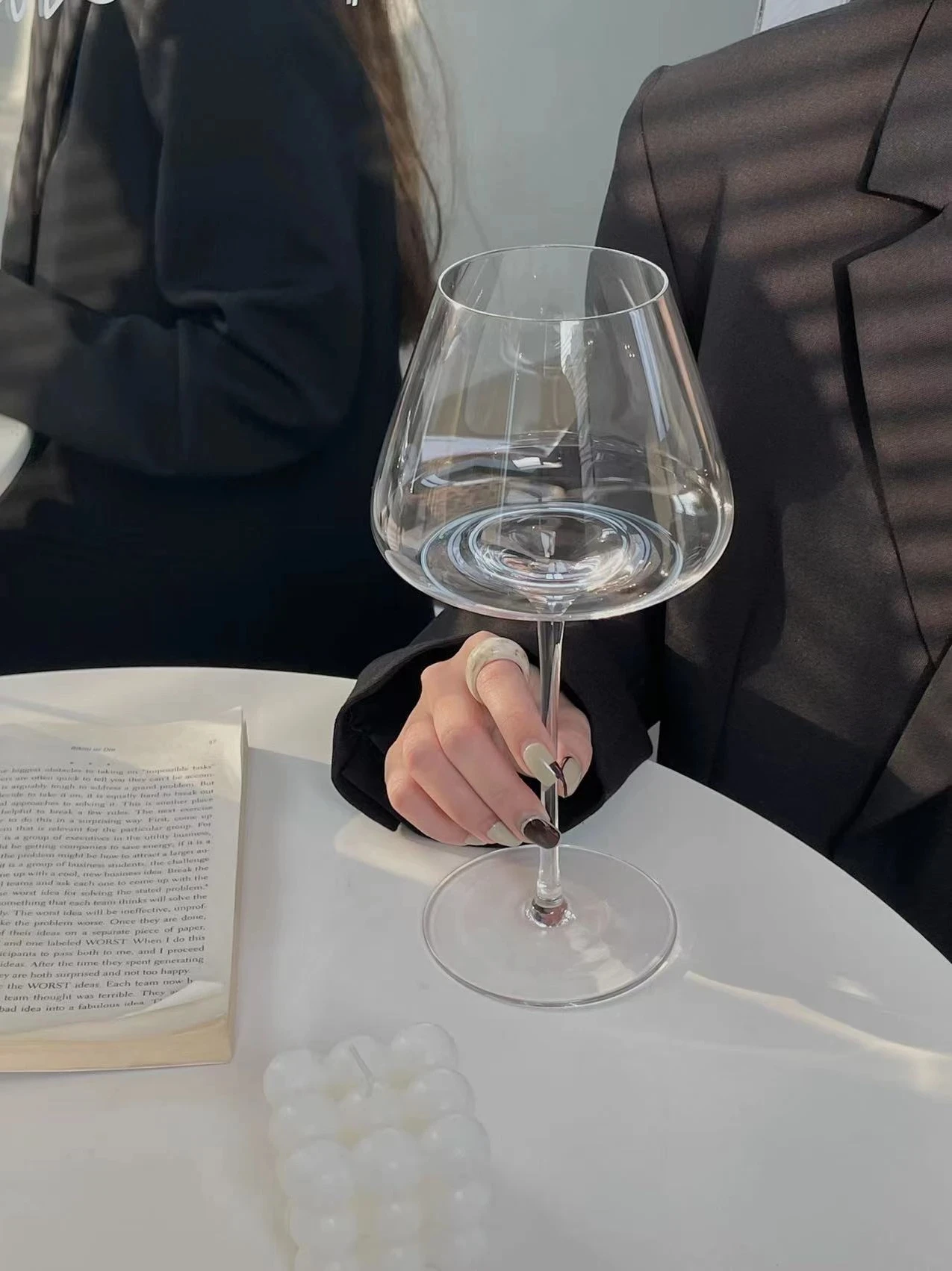 750ml High Capacity Burgundy Wine Glass Cup Concave Bottom Crystal Glass Goblet Home Made Ultra-thin Cold Cut Wine Cup