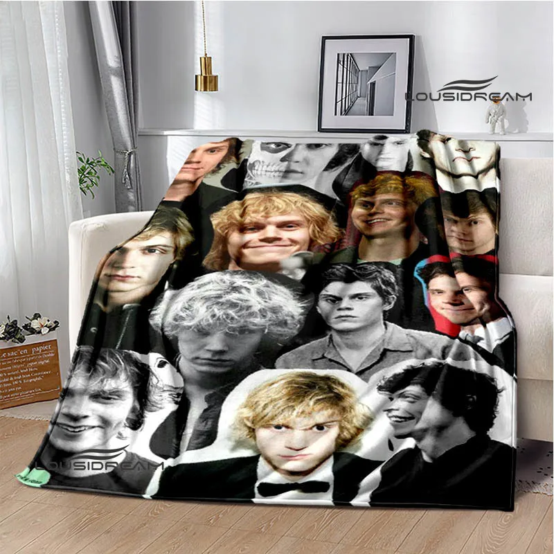 Evan Peters ���� �μ� ���, ��� ������ ���, ħ�� ��ũ�� ���, ���� ����, 3D