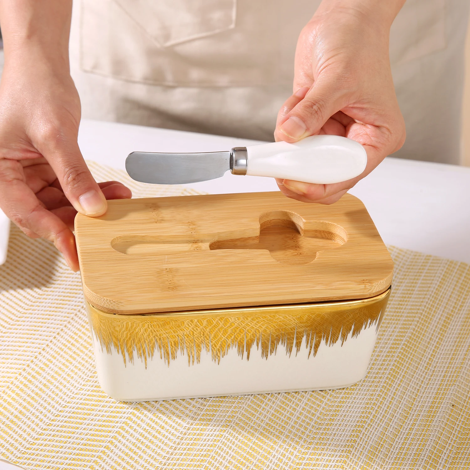 gold edged Ceramic Butter Dish With Bamboo Lid And Knife Large Butter Keeper Container For Counter Airtight Butter Holder