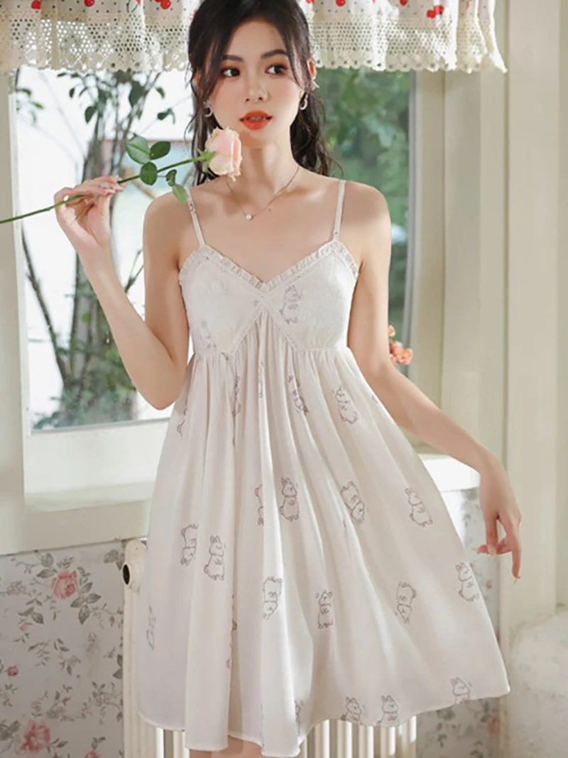 

Women Summer Spaghetti Strap Sleeveless Victorian Nightdress Print Lolita Silk Nightgowns with Chest Pad Pajamas Sleepwear