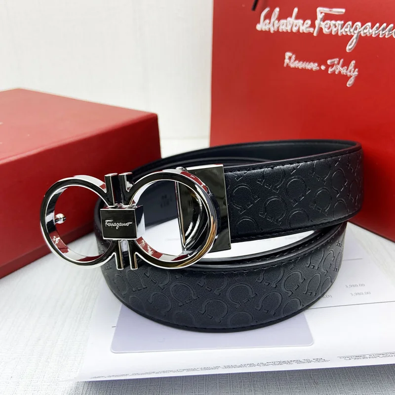 

NEW With box Fashion Classic belt Men Designers Belts Womens Mens Casual Letter Smooth Buckle Belt L083