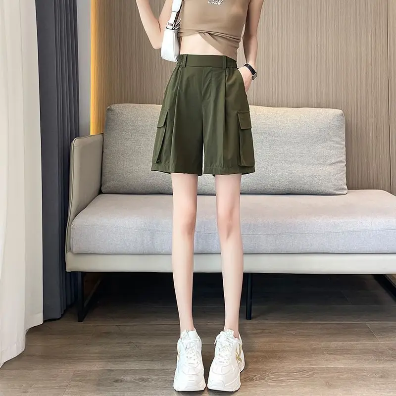 Safari Style High Waist Loose Shorts Female Clothing Solid Color Stylish Pockets Patchwork Wide Leg Summer Elastic Sports Shorts