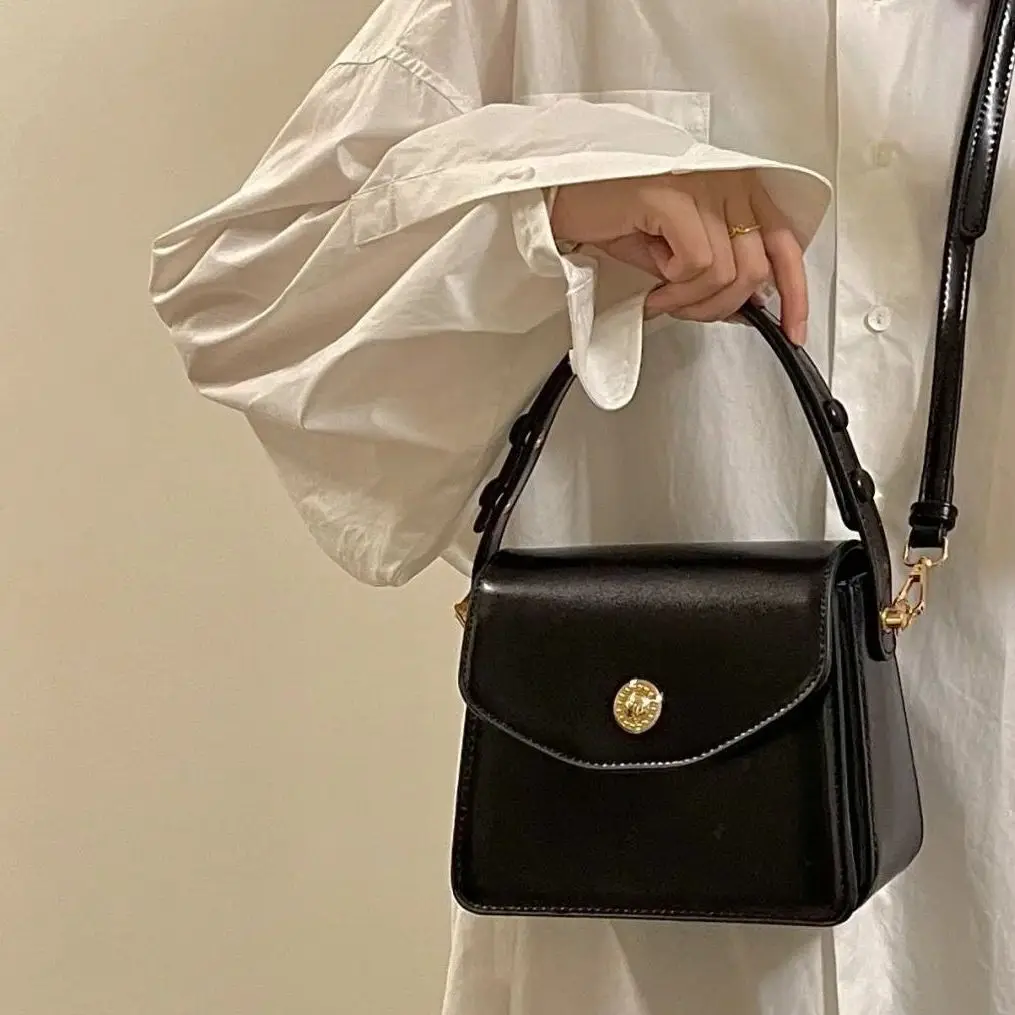 

Fashion Burgundy Women Shoulder Bags Pu Leather Ladies Square Crossbody Bag Luxury Female Flap Buckle Design Tote Purse Handbags