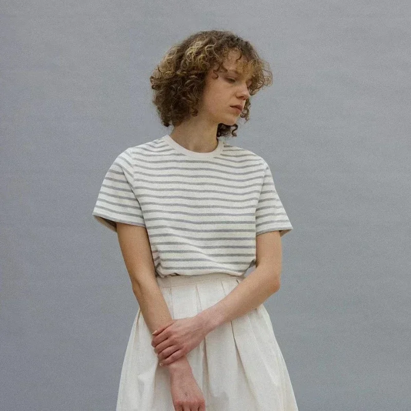 

2023 Summer New Women Simple Casual Striped Short-sleeved Round Neck T-shirt