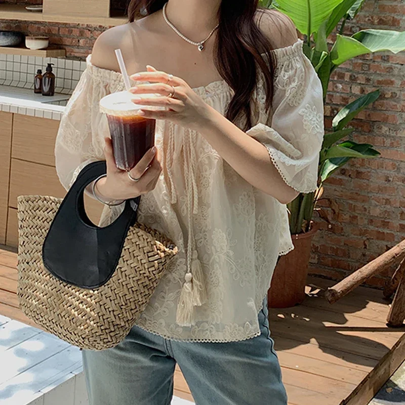 

Summer Short Sleeve Lace Blouse Elegant Embroidery Women Sweet One Shoulder Chiffon Shirt Woman Casual Loose Ladies Top 27361