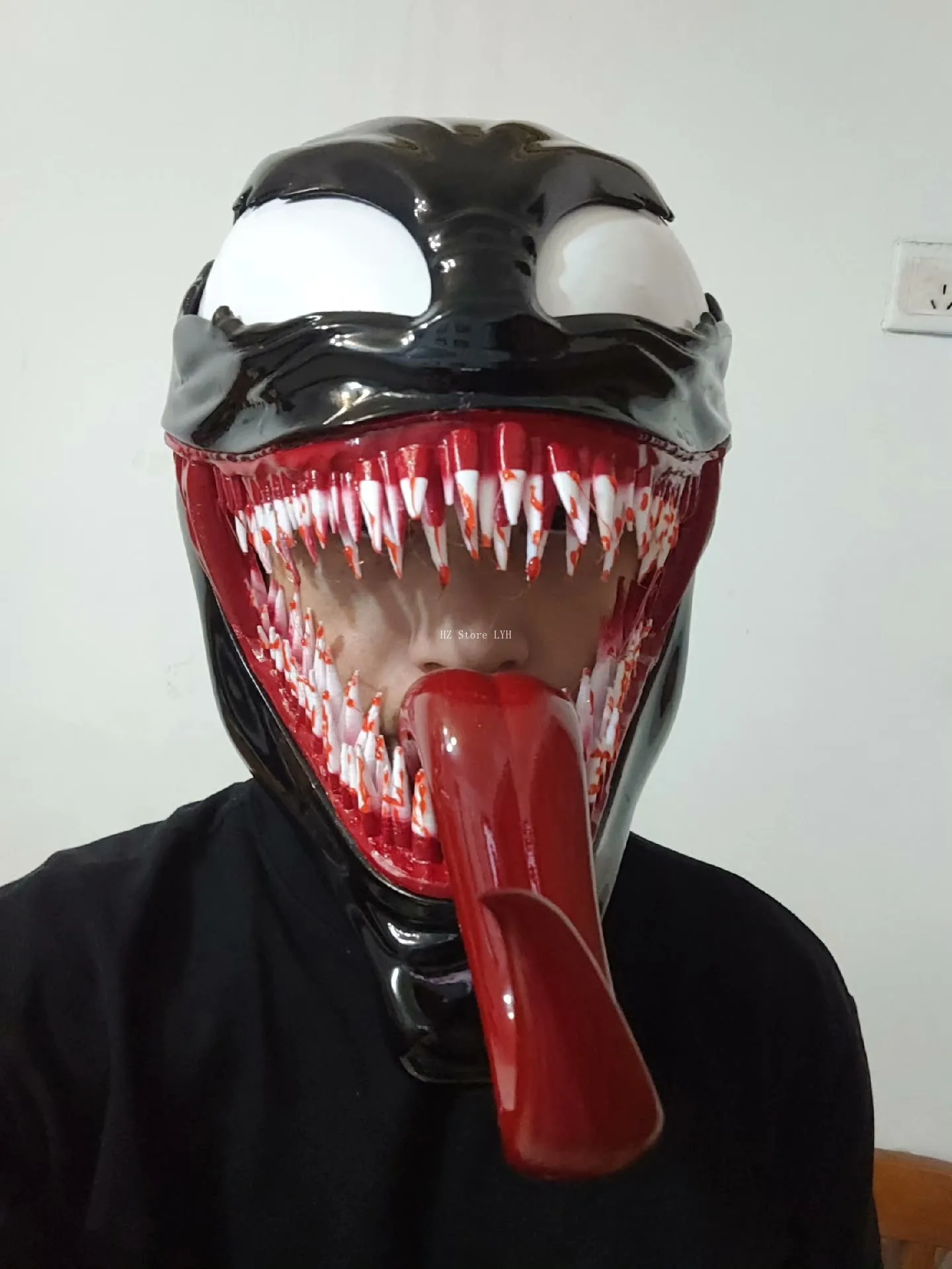 マーベル新バージョンヴェノムヘルメット 3D 印刷研磨、塗装、着色