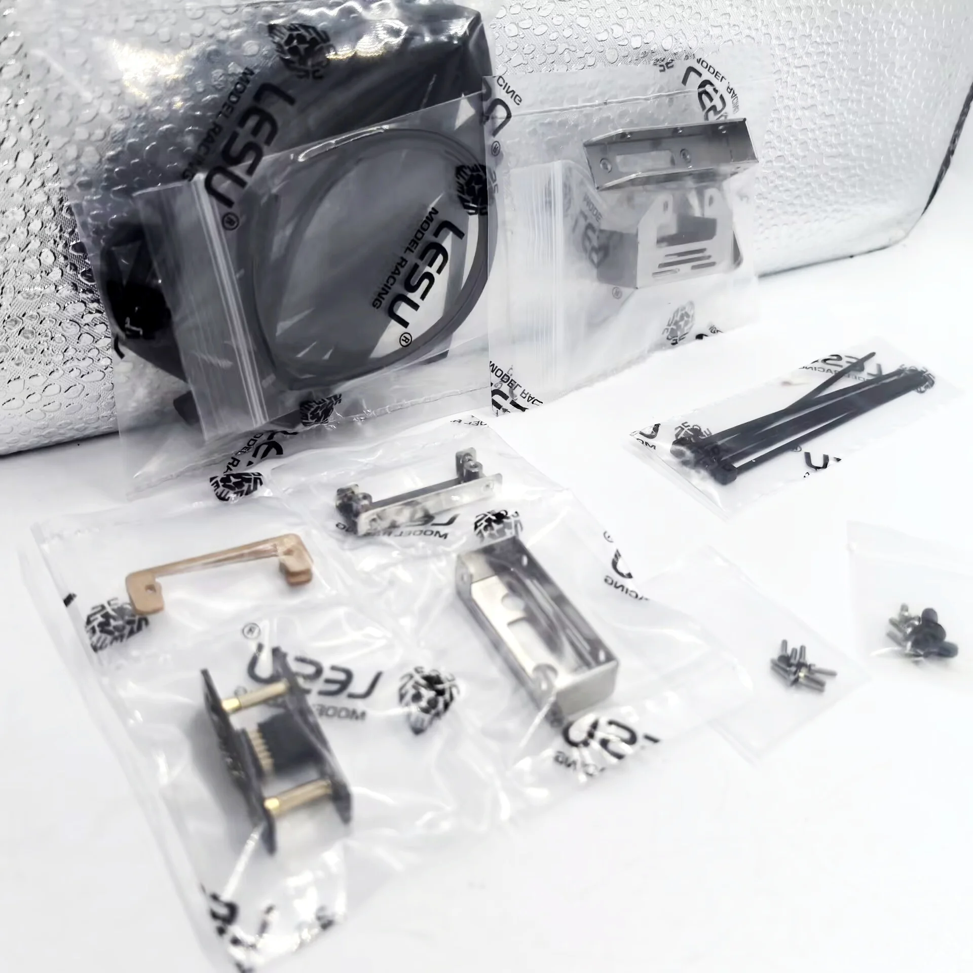 RC 1/14 LESU Stromstecker für Tamiya Sattelauflieger für SCANIA MAN VOLVO Vollanhänger Zugmaschine LKW DIY Modell Ersatzteile