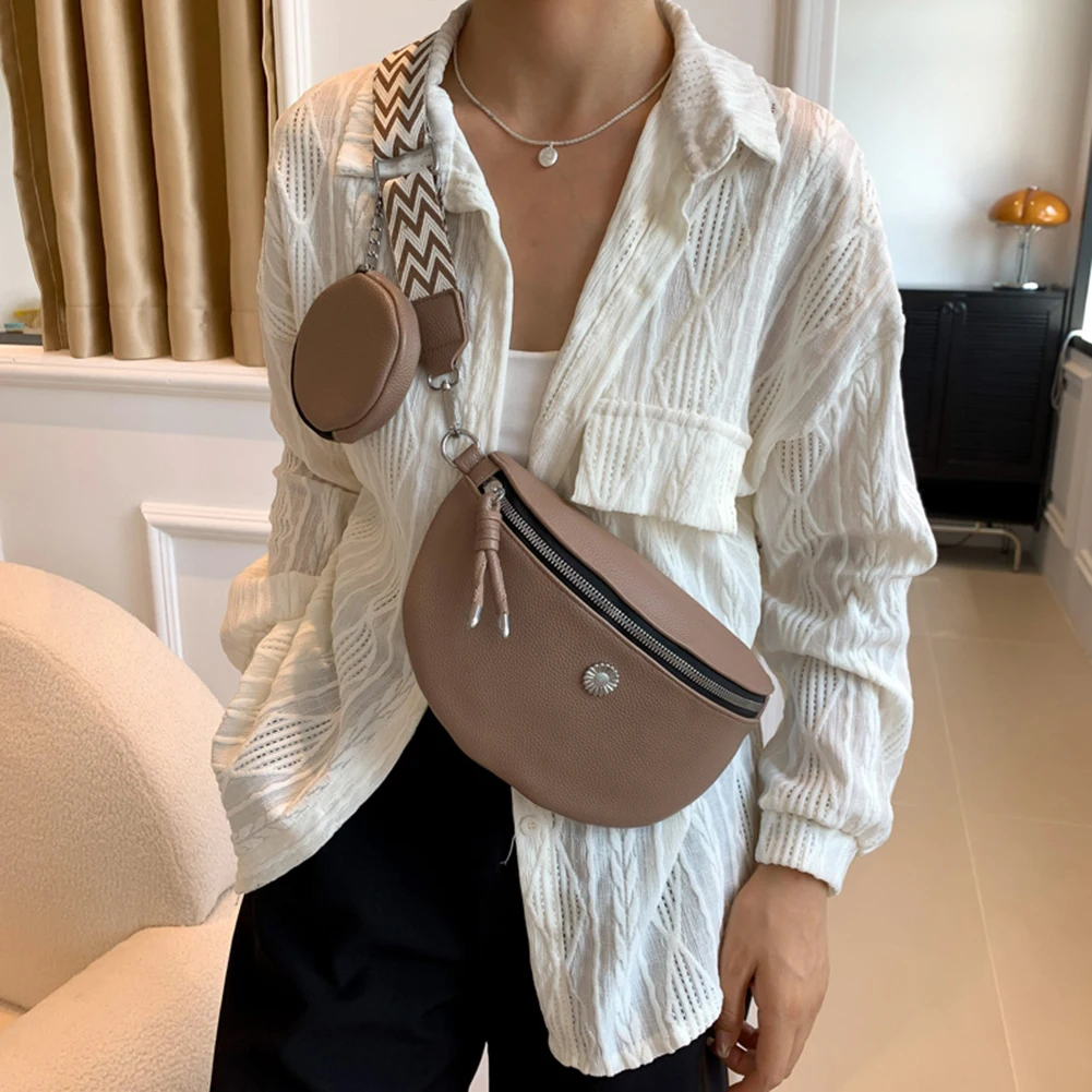 Designer Chest Bag for Women Banana Bag Ladies Crossbody Shoulder