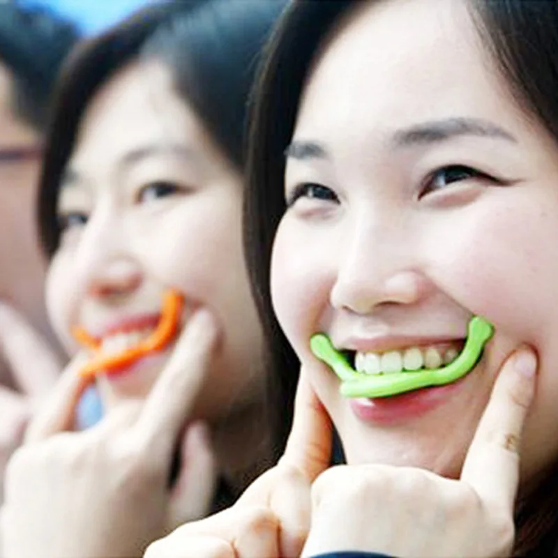 Smile 1PCS Silicone Corrector Maker Facial Smile Trainer Flexible Fiess Exerciser Face Lift Jaw Workout Beauty_voghion.com