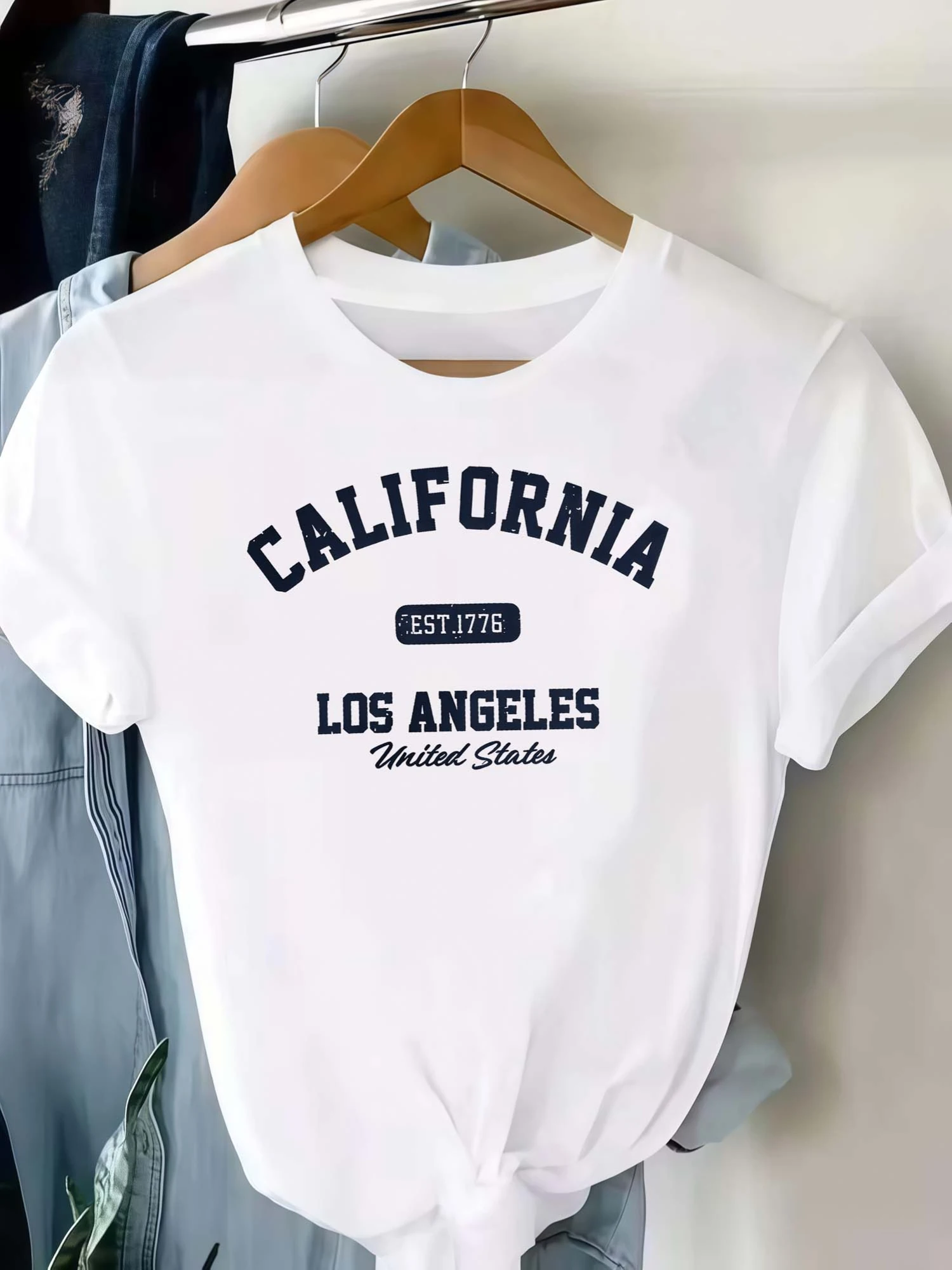 Vintage Casual Loose Fit White Cotton Short Sleeve T-shirt With California Los Angeles Letter Print Suitable For Summer Daily Leisure Wear Round Neck Lightweight Cotton Perfect Gifts for FA Cup Football Fans Back to School Women T-Shirt