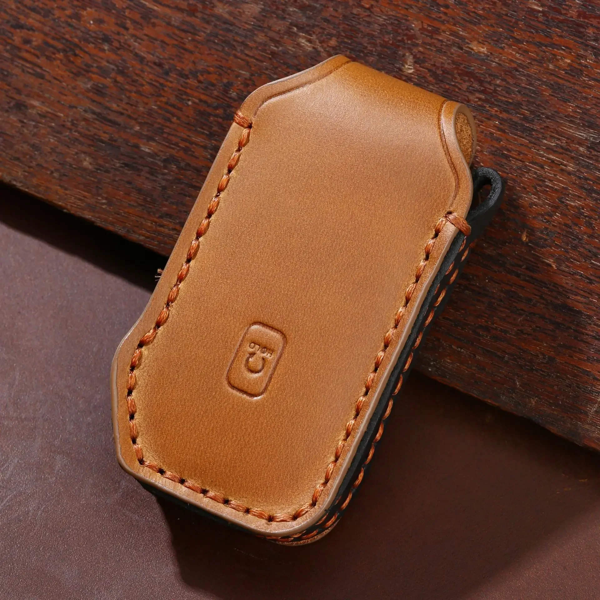 Premium Leather Car Key Case Cover with Keychain - Elegant Auto Accessory Holder