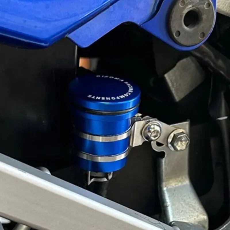 

For Kawasaki Ninja ZX-6R ZX 6 R ZX6R 2009-2014 2017 2018 2019 2020 Motorcycle Brake Clutch Tank Cylinder Fluid Oil Reservoir Cup
