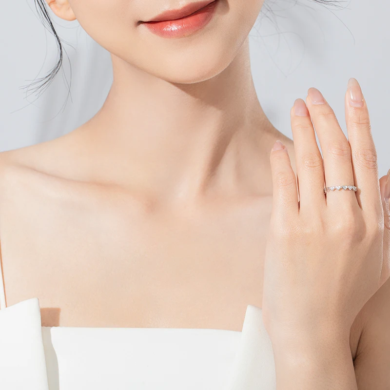 Ailmay 진짜  하트 여성을위한 패션 반짝 이는 CZ 손가락 반지 로맨틱 발렌타인 데이  주얼리