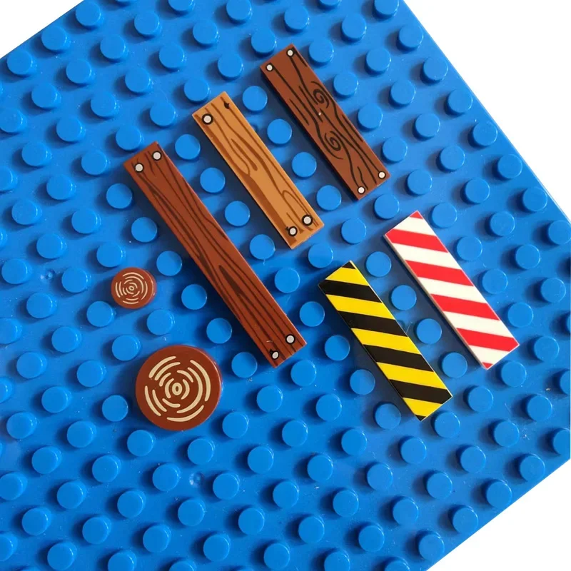 Building Block Thin Brick Wood Board 1X4 Segnale Di Avvertimento Round Wooden Post Printed Block Bricks Scene Accessori Per La Costruzione