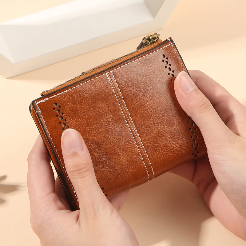 Anti theft brush wallet for women 2025 new oil wax leather wallet with multiple card slots, zero wallet, European and American w 2