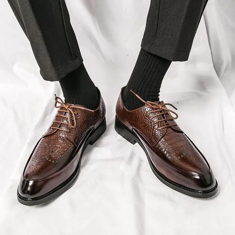 

Oxford Shoes Men Shoes PU Solid Color Classic Business Casual Daily Brogue Hollow Faux Suede Lace Up Fashion Dress Shoes A176