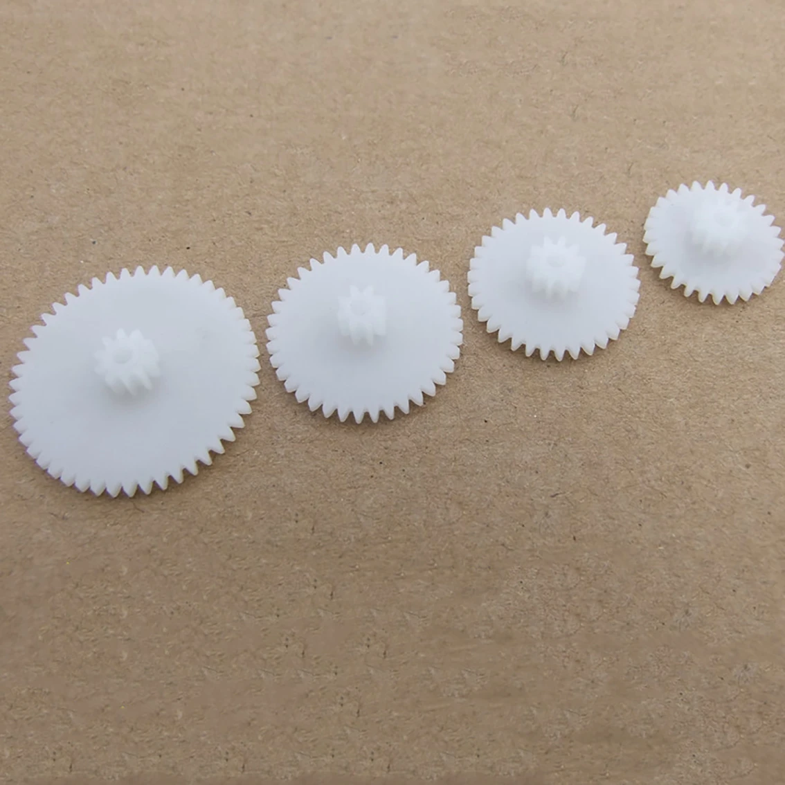 Description Picture 2 of item5-100pcs Modulus 0.5 Plastic Shaft Double Layer Gears 0.5M Reduction Bilayer Wheels Toys DIY Part Accessories