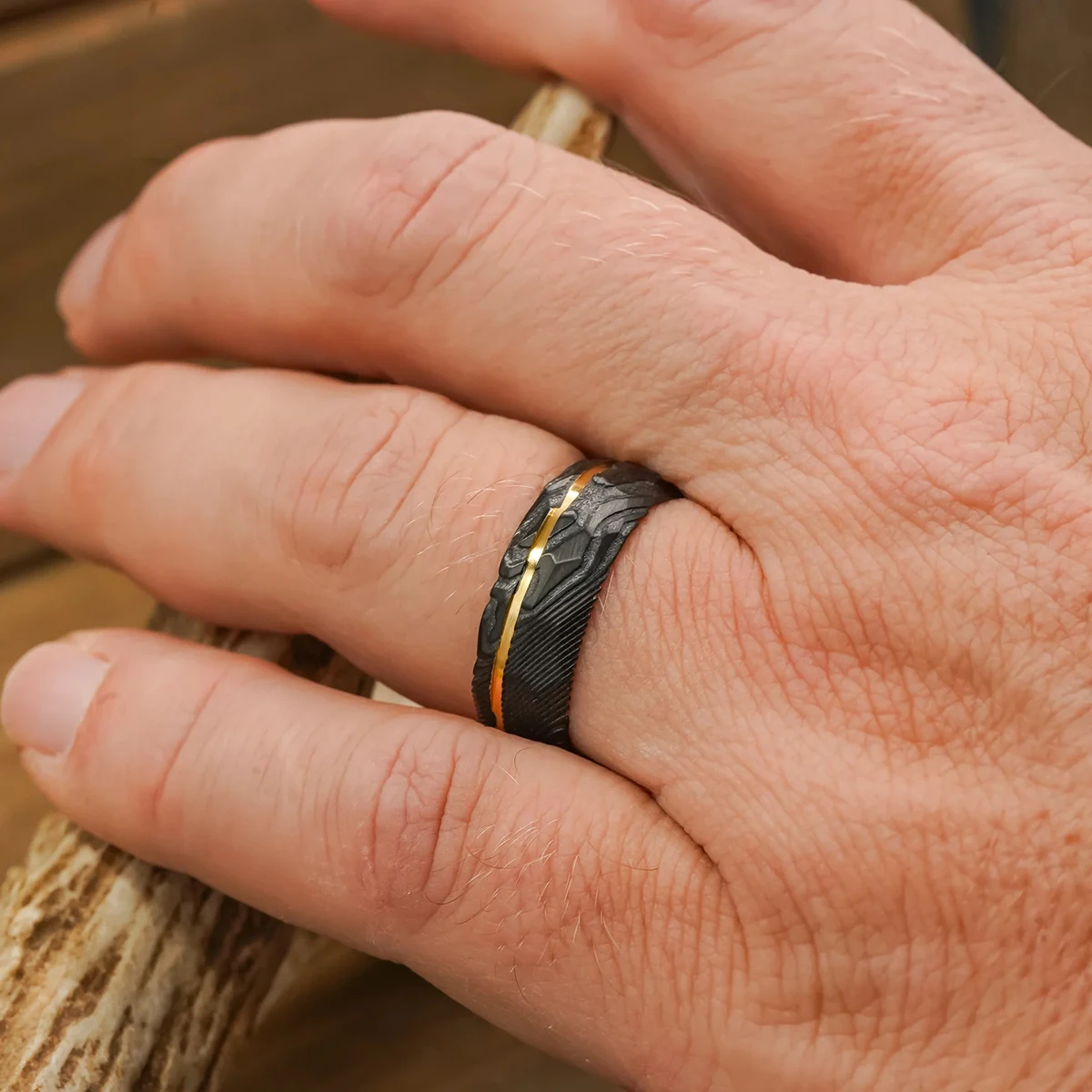 Damascus Steel Ring 8mm Black With Gold-Plated Inner Layer Men'S Couple Wedding Ring Luxurious and Comfortable Daily Party Wear