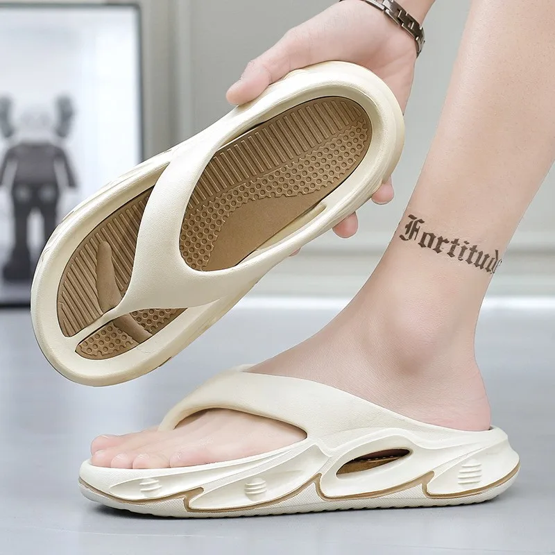 Men Slippers Flip Flops Outdoor Shoes Indoor Slippers Thick Soft Sole Men Beach Sandals Non-slip Bathroom Home Men Women Slipper