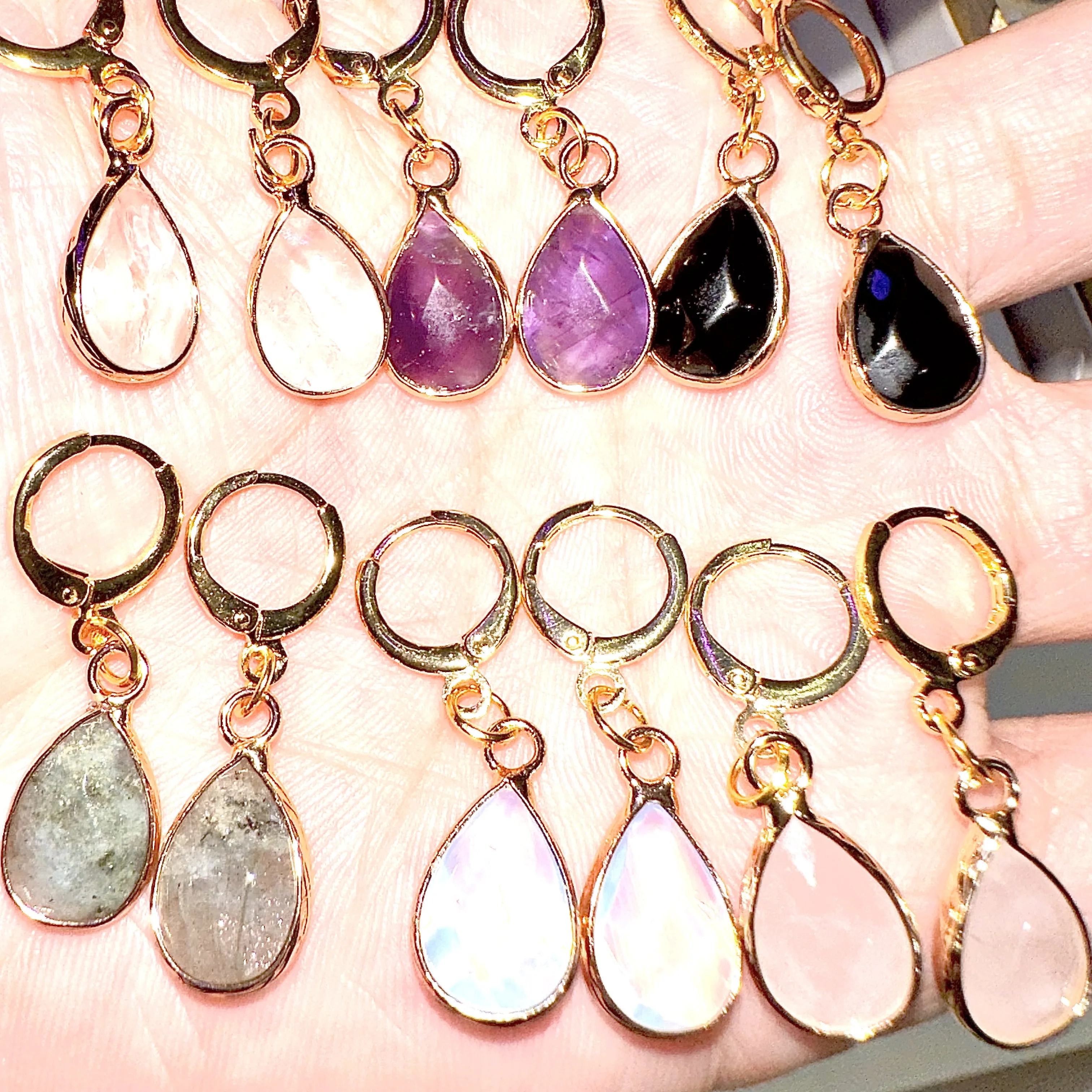 

Natural Crystal Stone Hoop Dangle Earrings Women 2023 Gifts Gold Plated Diy Jewelry Stones Faceted Cute Vintage Water Drop 5pc