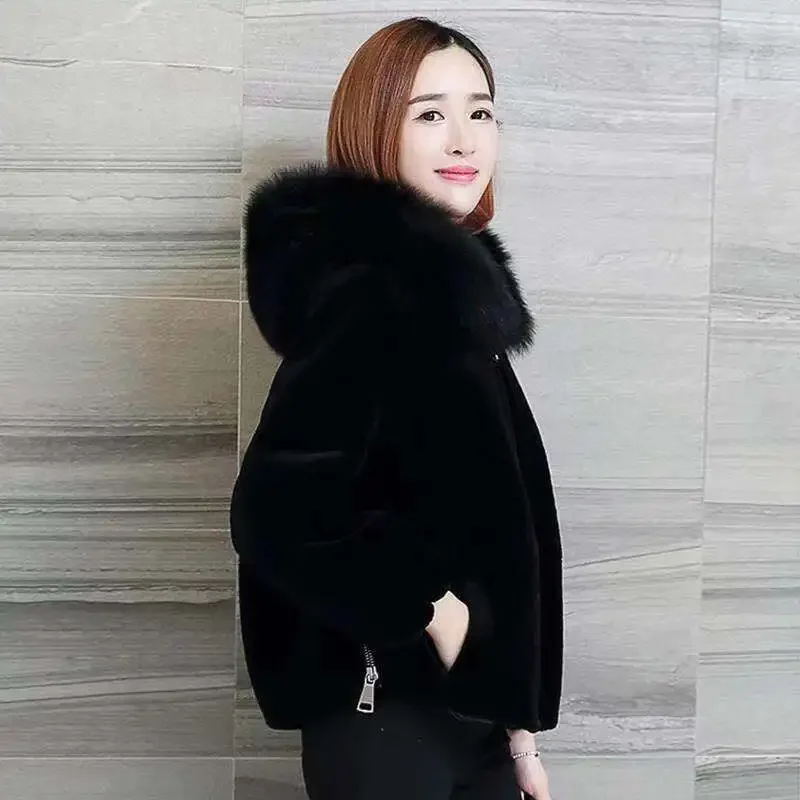 Winter Jacket Women 2022 Coats Faux Fur Hooded Jacket Keep Warm Fashion Slim Fit Long Sleeve Top New