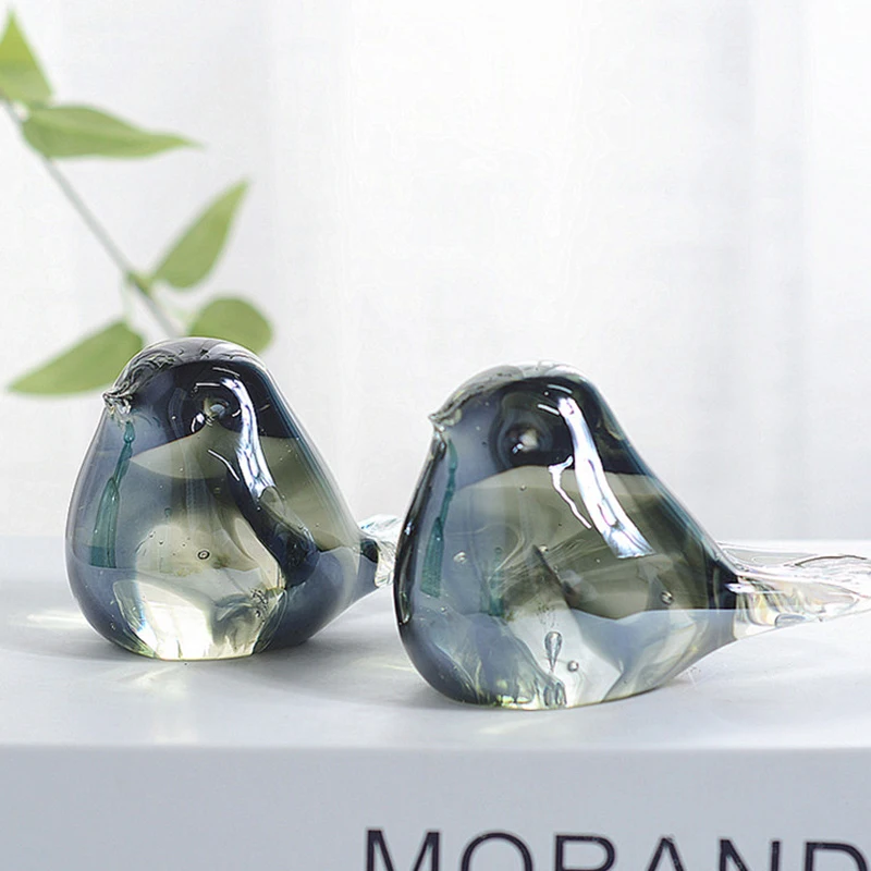 

Small glass table ornaments, creative glass ornaments, birthday gifts for girlfriends and wedding Paperweight crafts