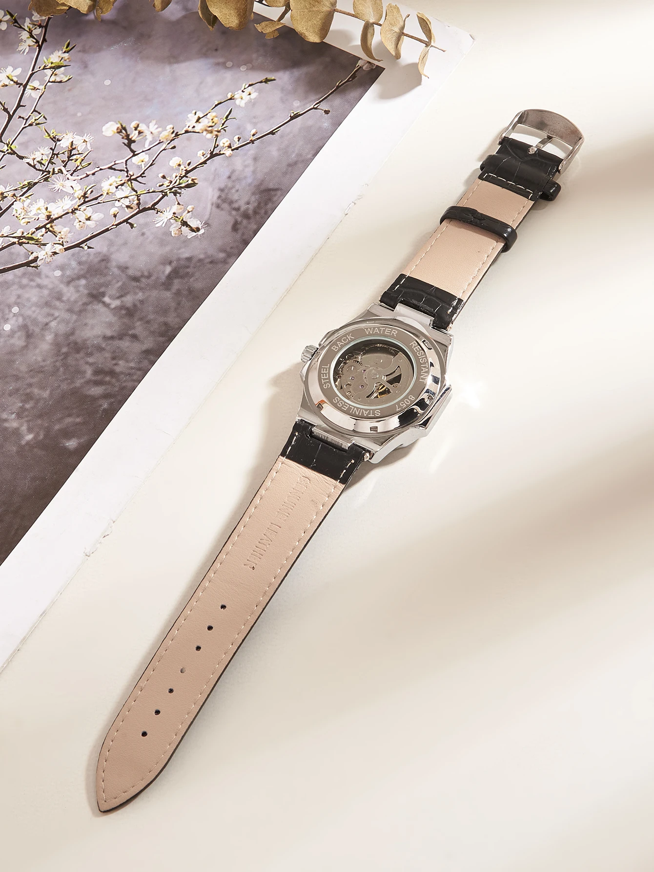 ساعة ميكانيكية أوتوماتيكية LONGLUX في الهواء الطلق...