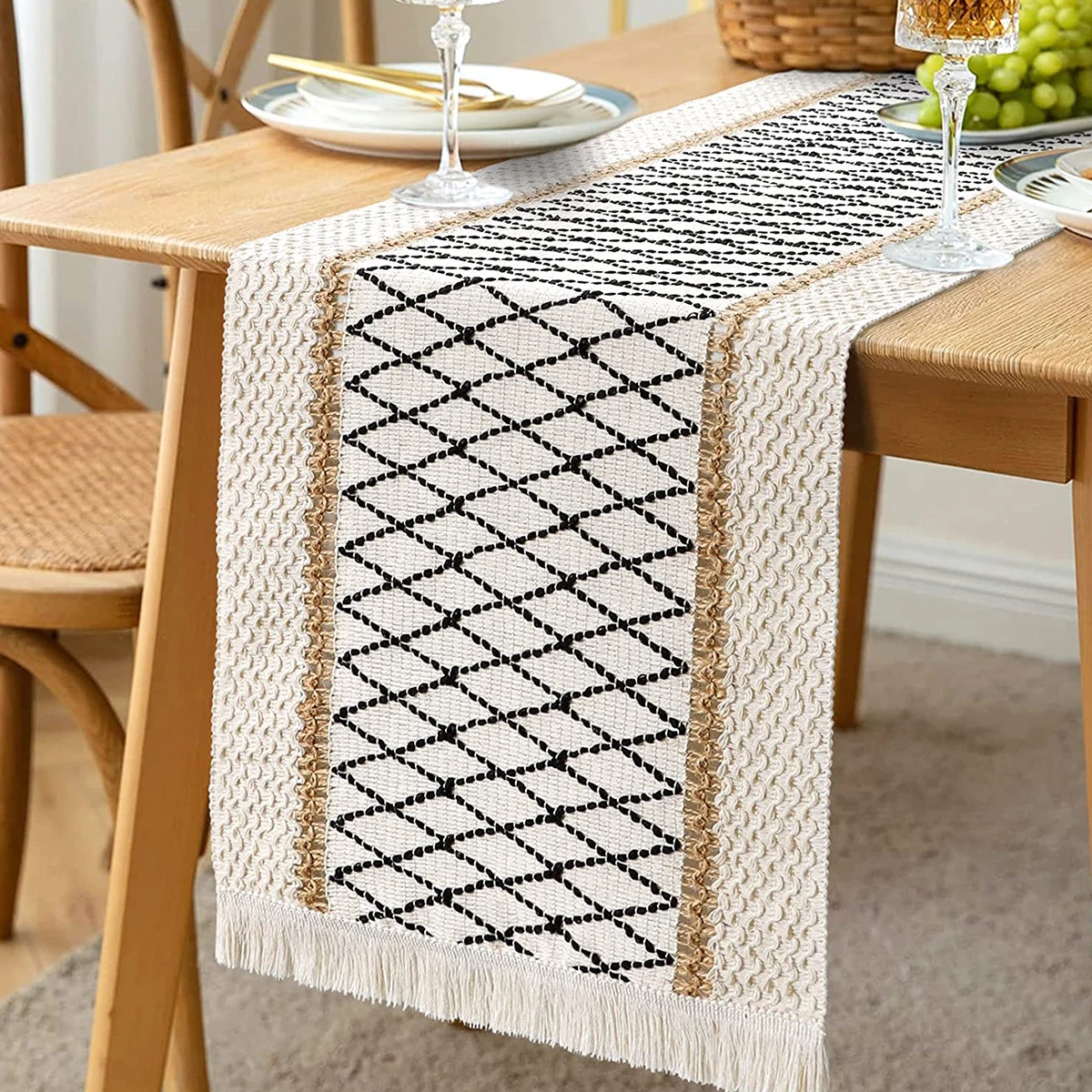 Farmhouse Cotton Woven Dining Table Runner with Tassels 14 x 72