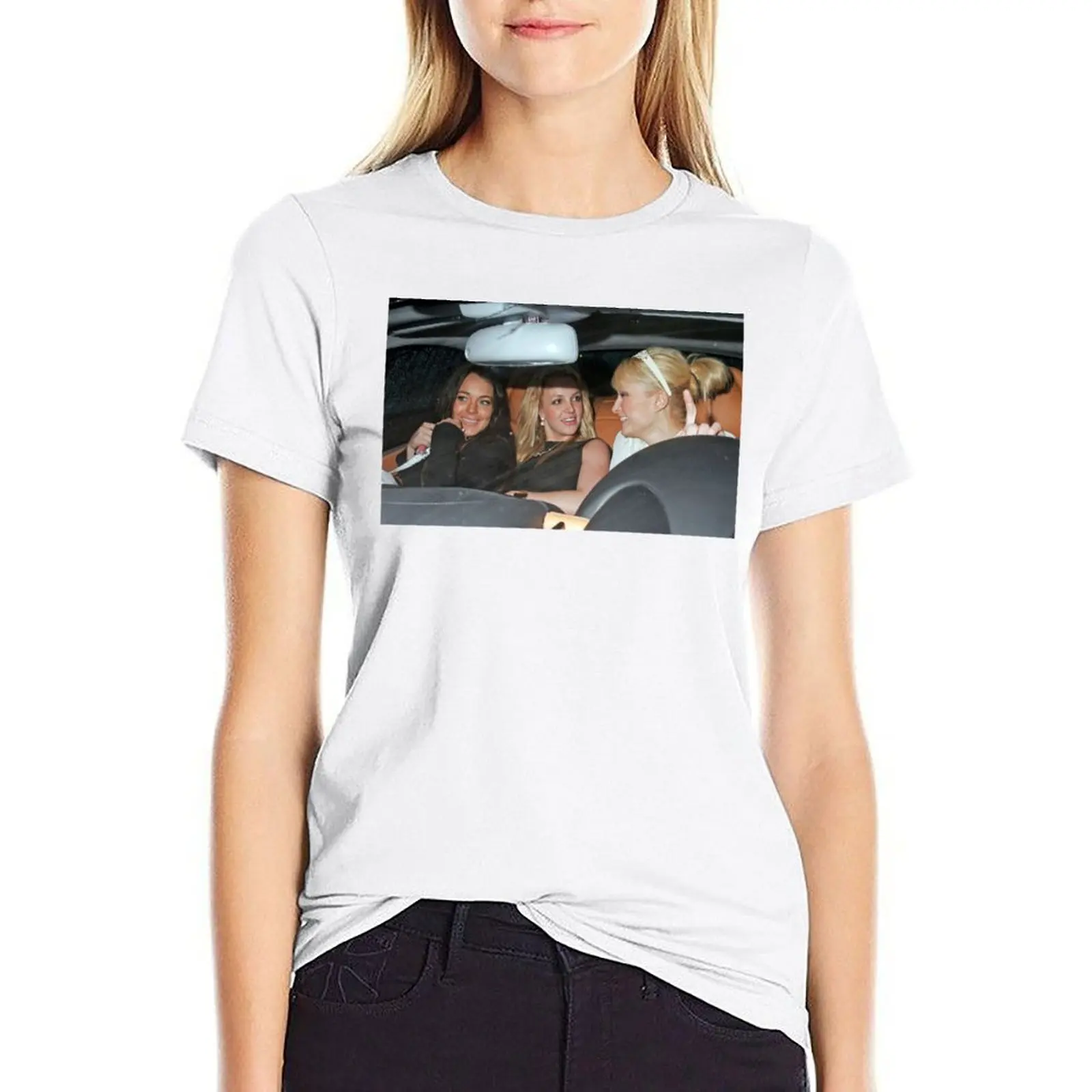 

Britney Paris Lindsay v2 T-Shirt Women's tee shirt fashion woman blouse 2024