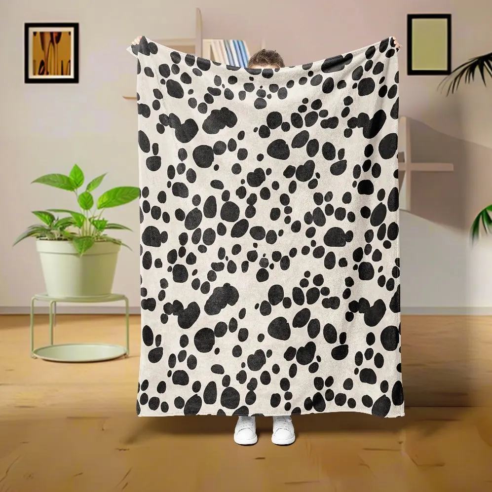 1PC Hot pattern Cheetah Cow Zebra Flannel Blanket Throw Home Sofa Lunch Break Blankets Children Student Blankets Nap Gifts 4