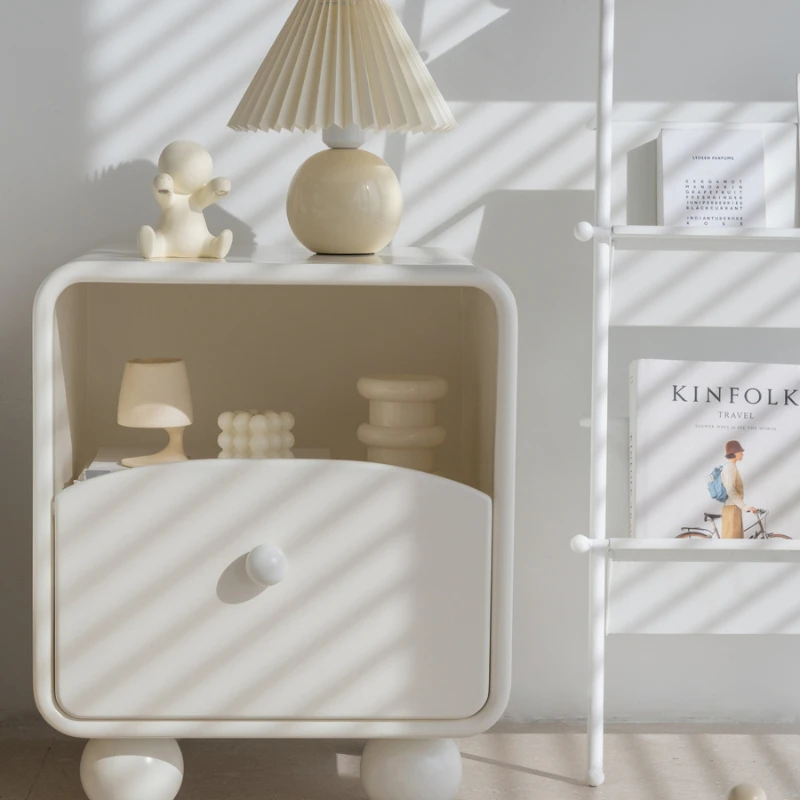 

Soak in the cream wind, light luxury bedside table, high sense bedroom bedside cabinet, modern simple storage cabinet