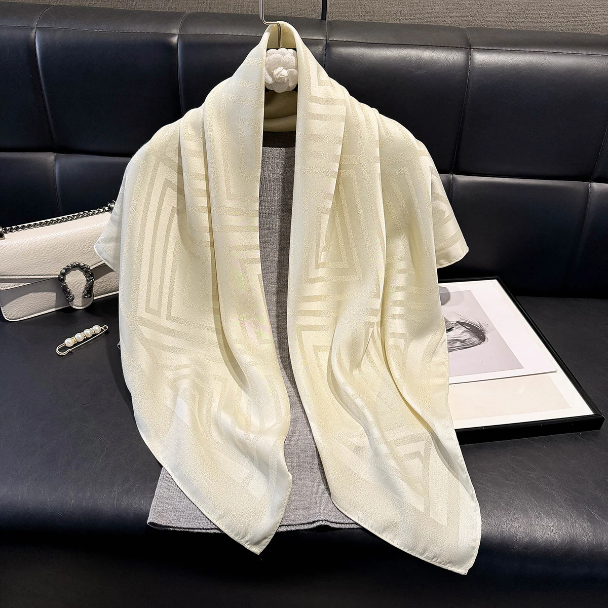 Fashion Ladies Print Hijab Muslim Silky Kerchief Tencel Cotton Gauze Scarf Beach Sun Protection Shawl Decoration Wrap Headscarf