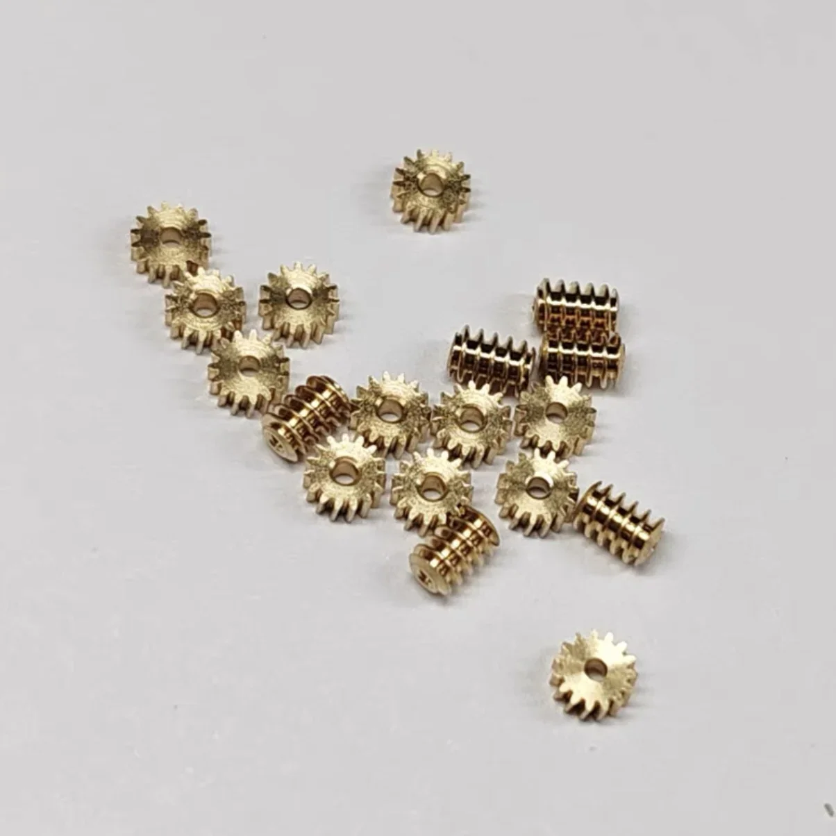 Motor gear transmission gear electric bike gear cassette deck tape gear electric chain saw gear 0.7MM 1mm micro static modified worm gear 0.2M 15T brass 90-degree