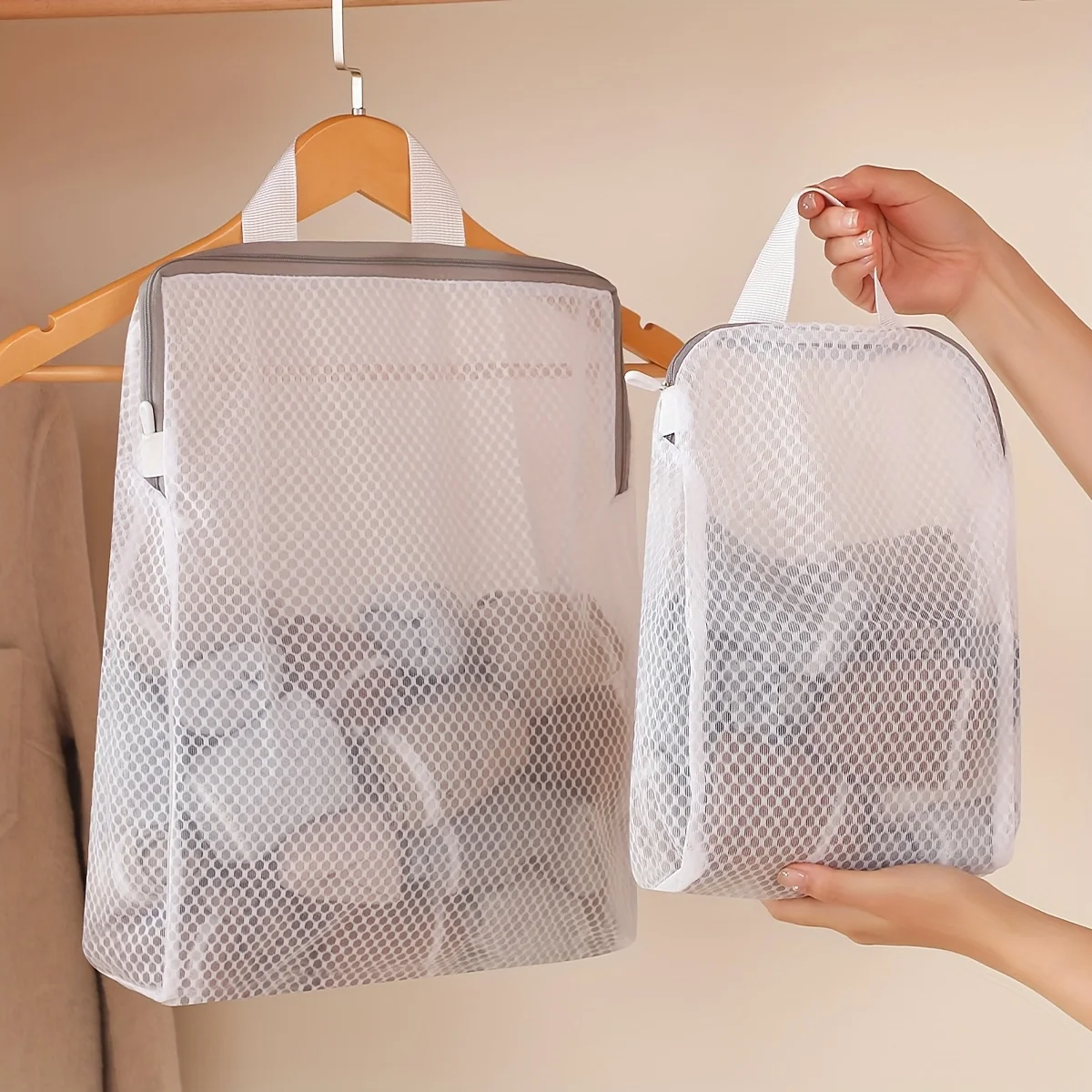 1pc Honeycomb Mesh Laundry Bag with Zipper - Wall-Mounted, Multi-Functional Clothes Storage Organizer for Bedroom & Bathroom