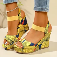 Chaussures pour femmes 2025 nouvelles femmes sandales à talons compensés rétro ethnique impression plate-forme sandales dames décontracté confortable sandales d'extérieur 4