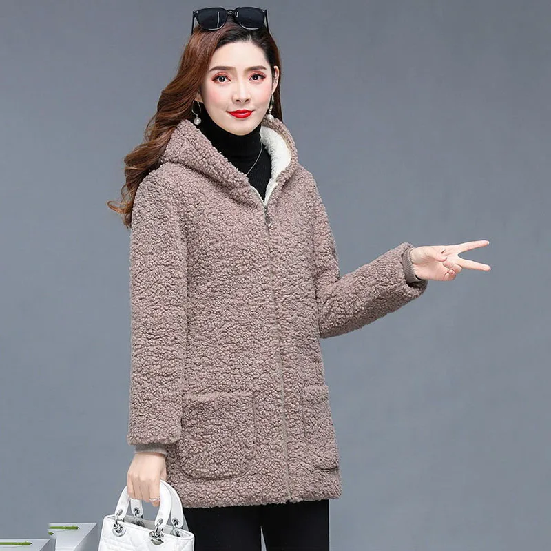 Рисунок 3 - 2023, новая одежда из овчины с