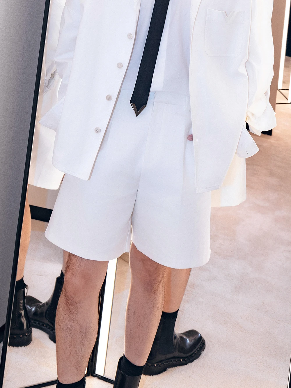 White Casual Shorts Men's Loose Comfortable Straight Handsome 2024 Summer All-Matching Pants Simple Solid Color Wide-Leg Pants