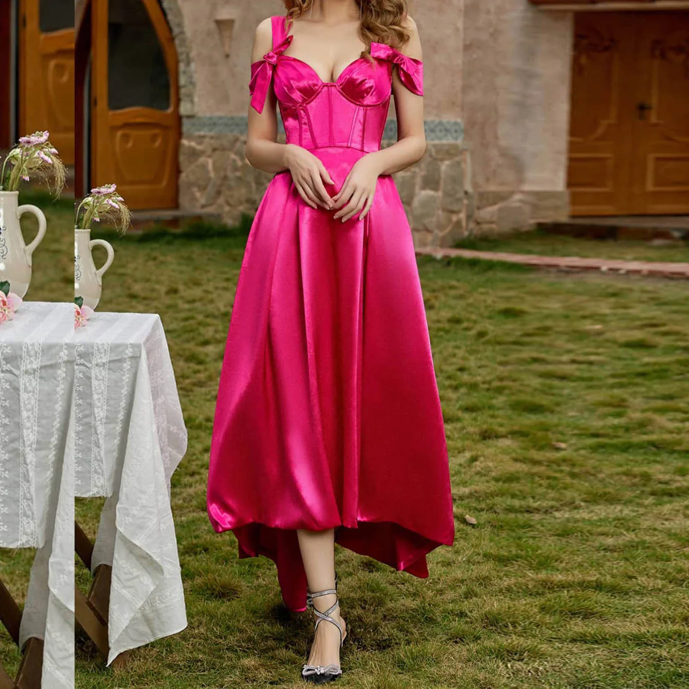 

Cutubly Elegant Satin Corset Dresses Women Sexy Off Shoulder Bow Tie Evening Gown New Slim Bridesmaid Dress For Wedding Guest
